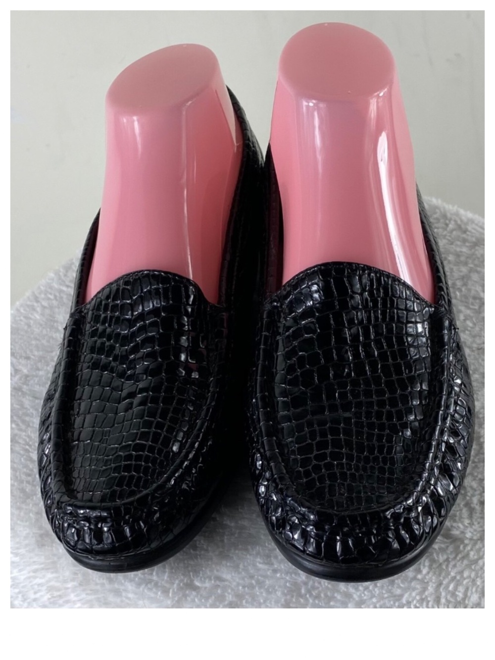 SAS Sz 9.5 M Loafers Shoes Flats Croc Black Leather Comfort Orthotic - Picture 3 of 5